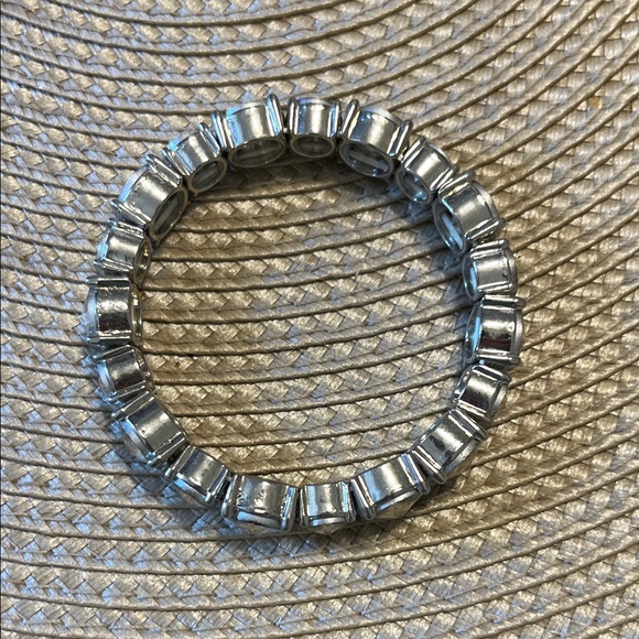 Elegant Silver Clear Rhinestone Bracelet Stretches - Picture 2 of 7